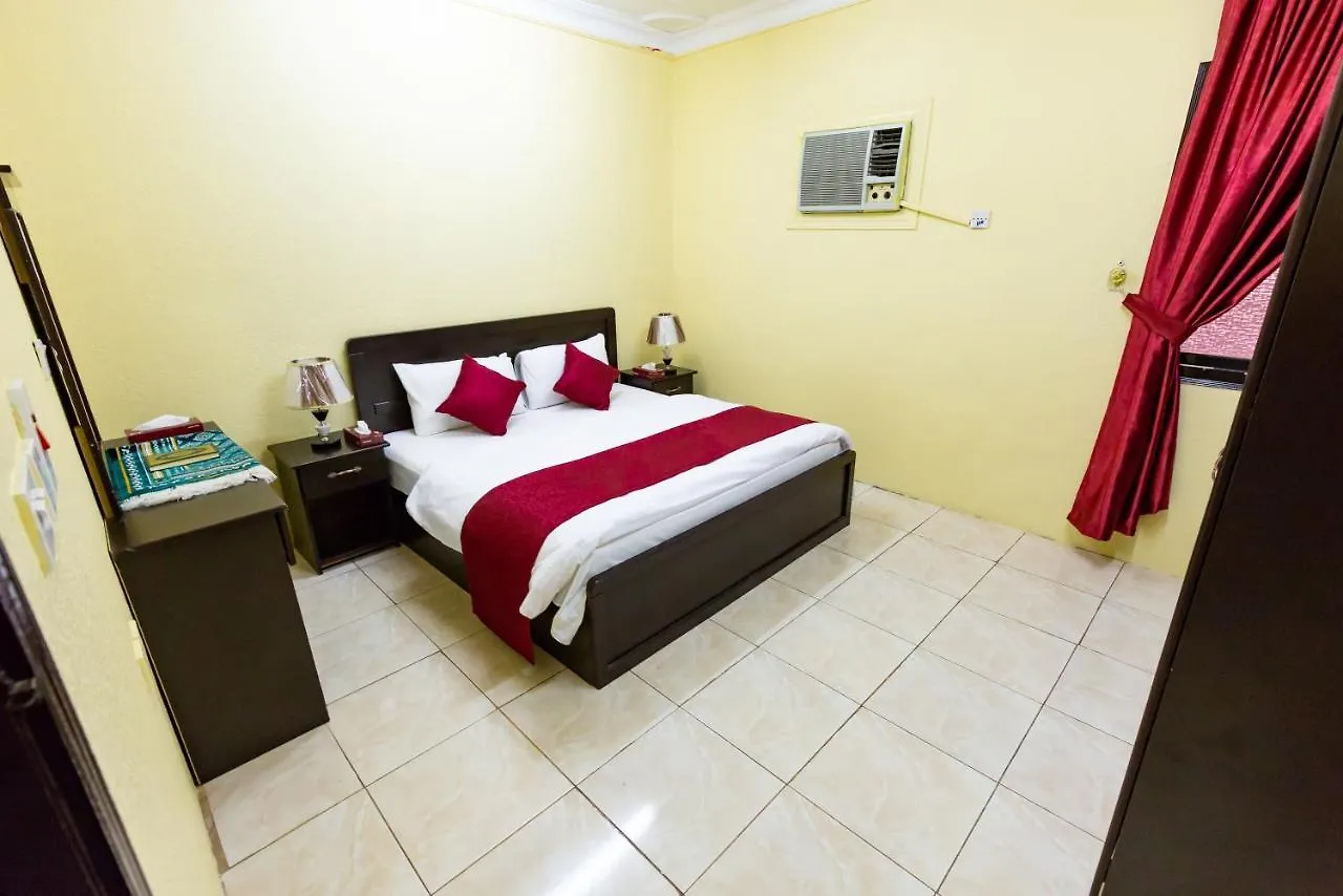 Al Eyeery Furnitured Apartment 1 Medina 2*,